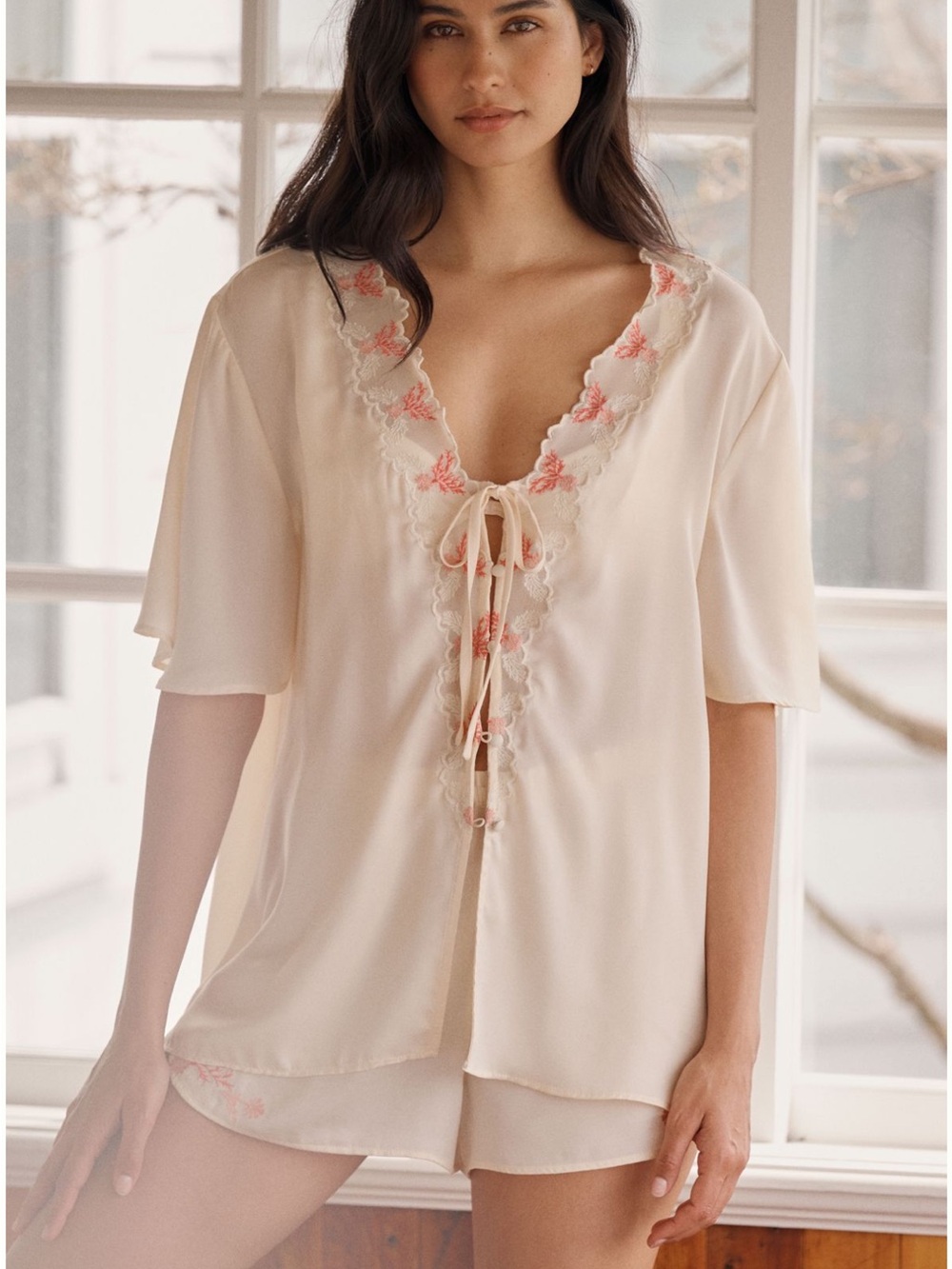 NWT Anthropologie LyreBird Silky Tie-Front Top Ecru Size Medium